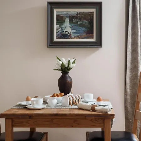 Apartment Tredenwith House