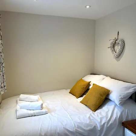 Tredenwith House Apartment